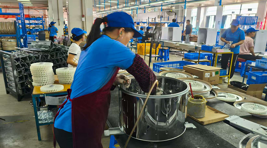 烘干機發(fā)出異響？別慌，我們來幫您