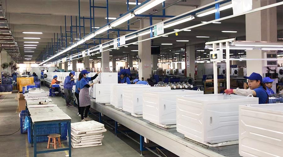 專業(yè)且專注！裝配車間開展客戶松下滾筒衣服烘干機(jī)生產(chǎn)