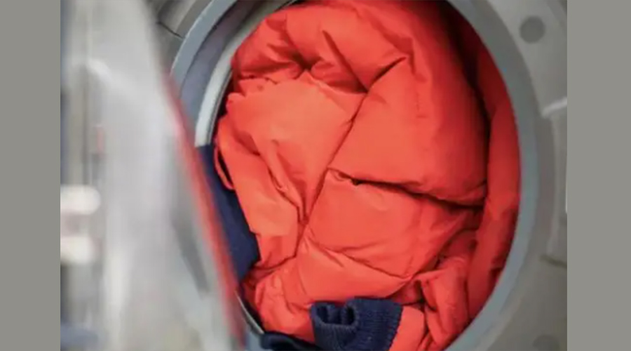 羽絨服漲價(jià)！選購(gòu)滾筒干衣機(jī)烘羽絨服這個(gè)細(xì)節(jié)不可忽視