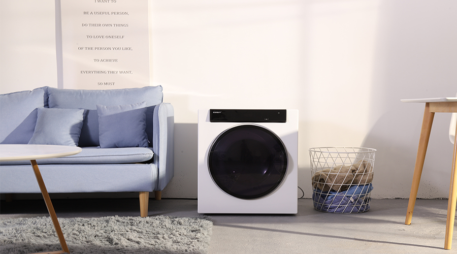 羽絨服，到底該不該用滾筒干衣機(jī)進(jìn)行烘干？