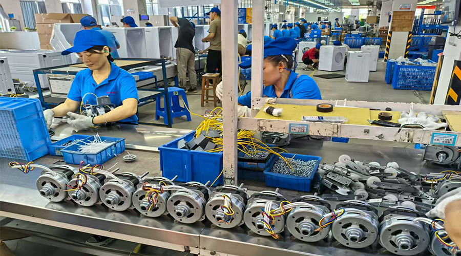 選擇靈活定制的合作伙伴，而非僅僅是制造商